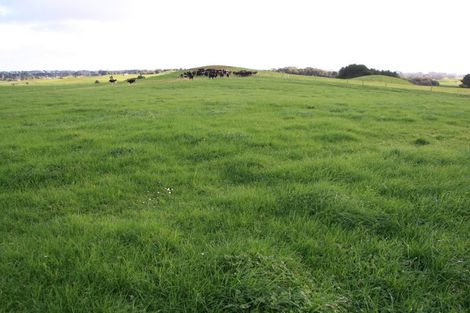 Photo of property in 192 Dover Road, Okato, New Plymouth, 4374