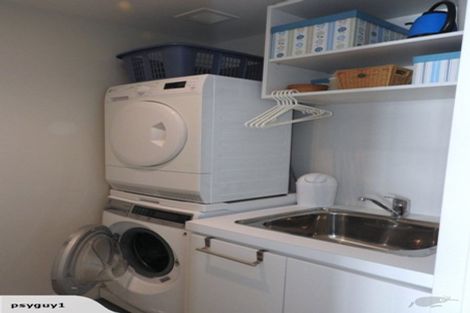 Photo of property in Clyde Quay Wharf, 1a/3 Clyde Quay Wharf, Te Aro, Wellington, 6011