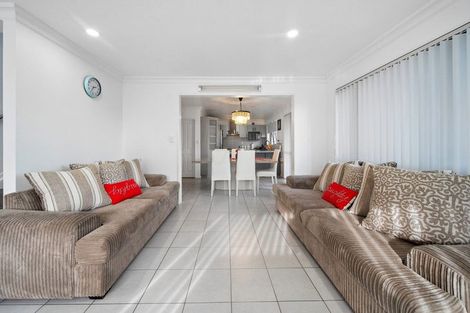 Photo of property in 125 Russell Road, Manurewa, Auckland, 2102