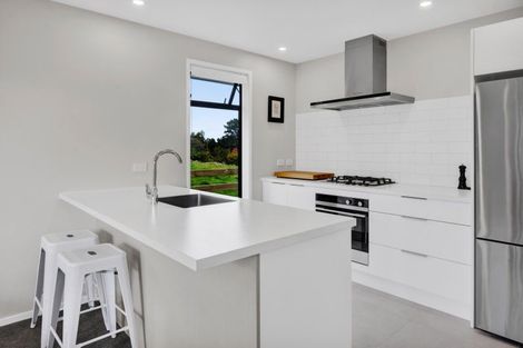 Photo of property in 3 Macbeth Street, Stratford, 4332