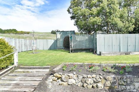Photo of property in 9 Oxford Street, Waikari, 7420