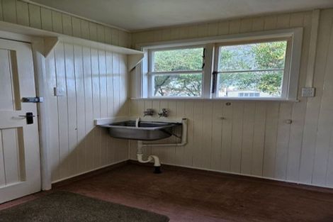 Photo of property in 6 Freyberg Terrace, Waipukurau, 4200