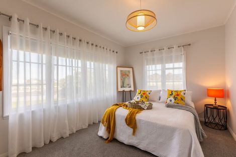 Photo of property in 20 George Street, Dannevirke, 4930