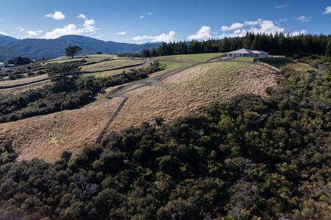 Photo of property in 15 Raikes Road, Kaitoke, Upper Hutt, 5018