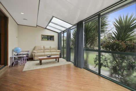 Photo of property in 13 Sharivari Place, Conifer Grove, Takanini, 2112