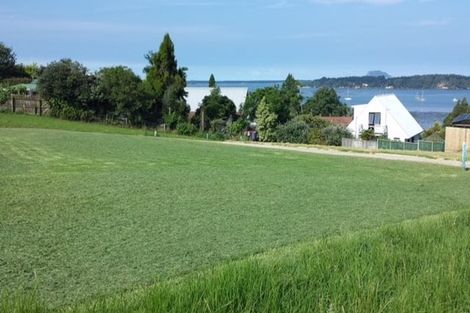 Photo of property in 8d Tinopai Drive, Omokoroa, 3114