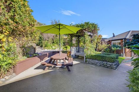 Photo of property in 76 Moana View Road, Waikawa, Picton, 7220