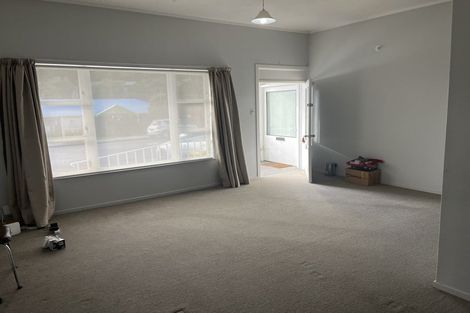 Photo of property in 4/124 Campbell Street, Karori, Wellington, 6012