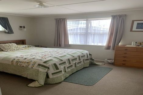 Photo of property in 33 High Street, Bulls, 4818