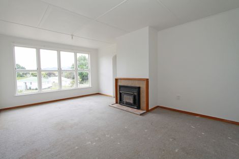 Photo of property in 75 Cambridge Terrace, Kaiti, Gisborne, 4010