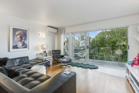 Photo of property in 2/14 Rangitira Avenue, Takapuna, Auckland, 0622