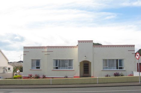 Photo of property in 63 Morley Street, New Plymouth, 4310