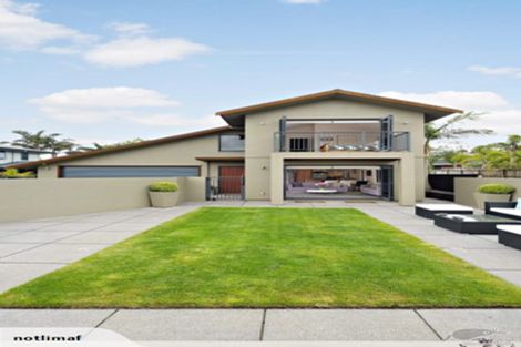 Photo of property in 48a Picasso Drive, West Harbour, Auckland, 0618