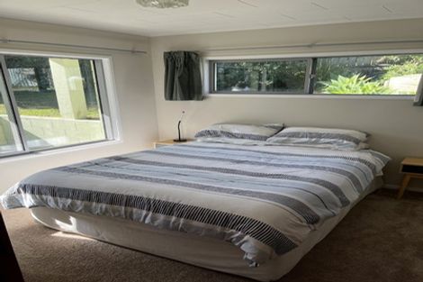 Photo of property in 10 Twilight Bay, Omaha, 0986