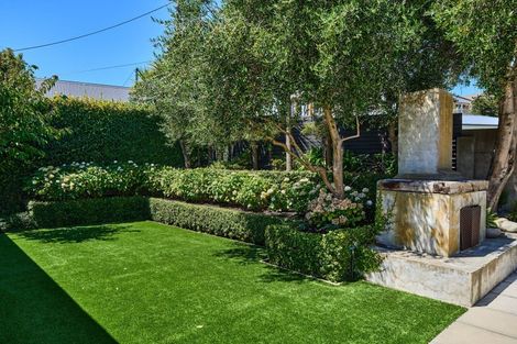 Photo of property in 3 Maida Vale Road, Roseneath, Wellington, 6011