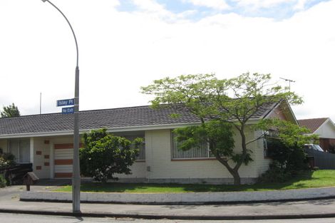 Photo of property in 2 Islay Place, Woolston, Christchurch, 8062