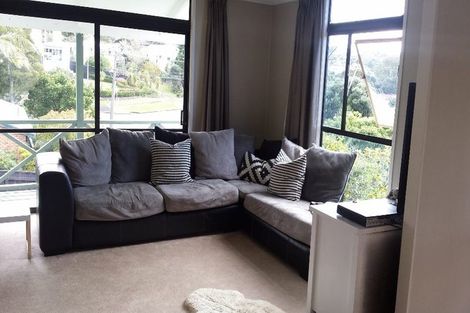 Photo of property in 1/6 Lyons Avenue, Murrays Bay, Auckland, 0630