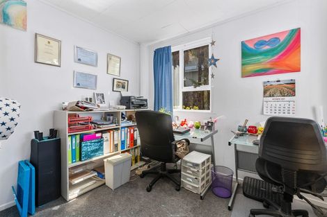 Photo of property in 33 Mountain Road, Western Heights, Rotorua, 3015