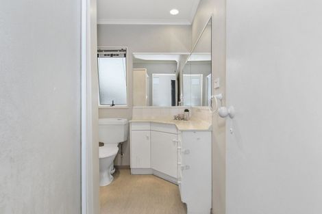 Photo of property in 15 Homestead Place, Welcome Bay, Tauranga, 3112