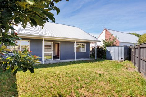 Photo of property in 23a Dorset Crescent, Hokowhitu, Palmerston North, 4410