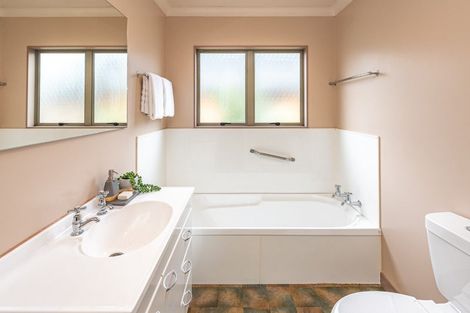 Photo of property in 9a York Street, Gonville, Whanganui, 4501