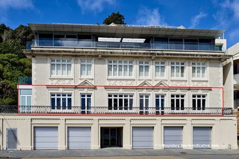 Photo of property in Orient Flats, 348 Oriental Parade, Oriental Bay, Wellington, 6011