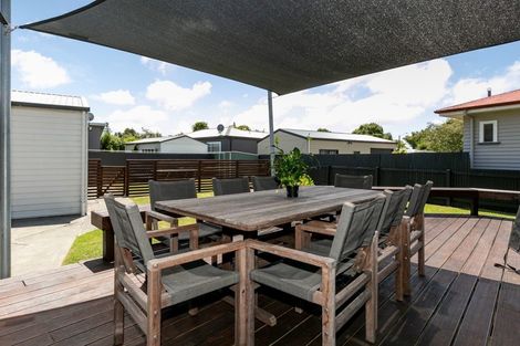 Photo of property in 1106 Caroline Road, Mayfair, Hastings, 4122