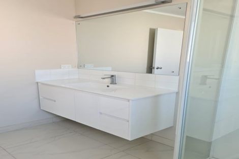 Photo of property in 11b Atkin Avenue, Mission Bay, Auckland, 1071