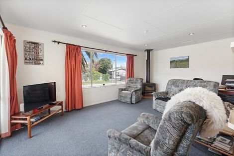 Photo of property in 2 Newton Place, Westbrook, Palmerston North, 4412
