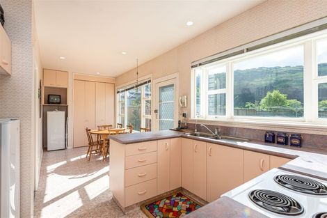 Photo of property in 22 Clark Street, Sumner, Christchurch, 8081