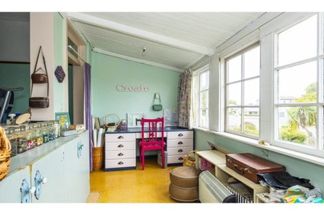 Photo of property in 100 North Street, Seaview, Timaru, 7910