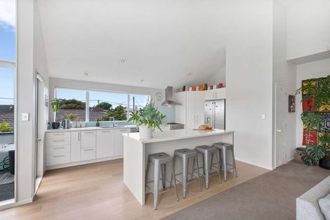 Photo of property in 2/38 Bayswater Avenue, Bayswater, Auckland, 0622