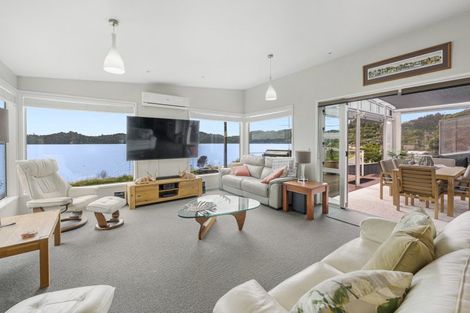 Photo of property in 293 State Highway 30, Lake Rotoma, Rotorua, 3074