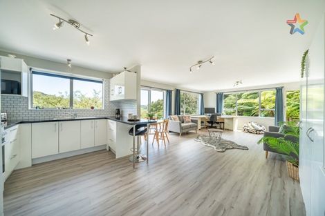 Photo of property in 151 Kamahi Street, Stokes Valley, Lower Hutt, 5019