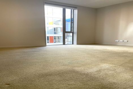 Photo of property in Piermont Apartments, 5c/82 Cable Street, Te Aro, Wellington, 6011
