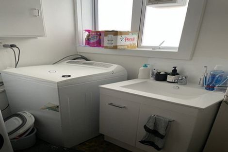 Photo of property in Shephard Court, 7/14 Angus Avenue, Berhampore, Wellington, 6023