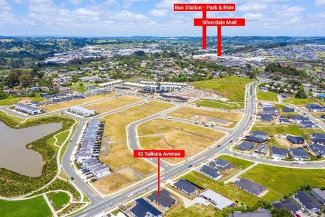 Photo of property in 42 Taikura Avenue, Red Beach, 0932