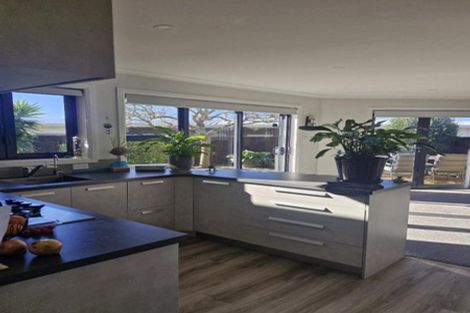 Photo of property in 31 Dillon Drive, Bell Block, New Plymouth, 4312