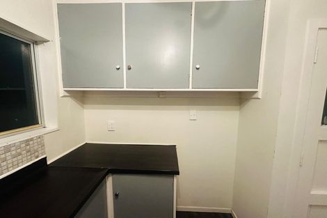 Photo of property in 2/264 Wellington Road, Wainuiomata, Lower Hutt, 5014