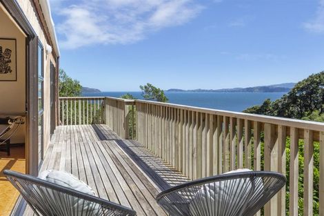 Photo of property in 30 Ngaumatau Road, Point Howard, Lower Hutt, 5013