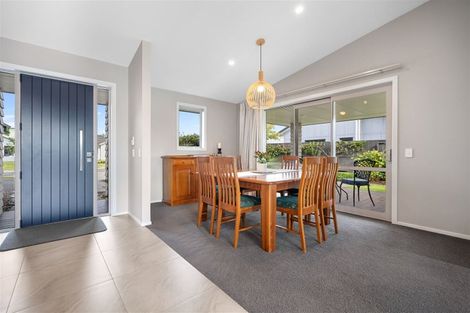 Photo of property in 34 Awatira Drive, Papamoa Beach, Papamoa, 3118