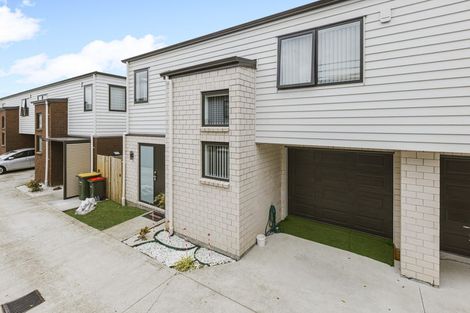 Photo of property in 20b Martin Road, Manurewa, Auckland, 2102