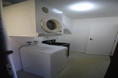 Photo of property in 21 Te Kiteroa Grove, Churton Park, Wellington, 6037