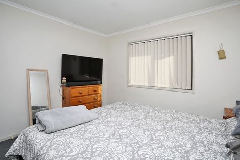 Photo of property in 68 Mcquarrie Street, Kingswell, Invercargill, 9812
