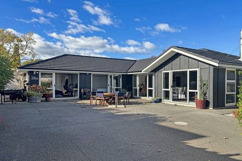 Photo of property in 38a Brookvale Road, Havelock North, 4130