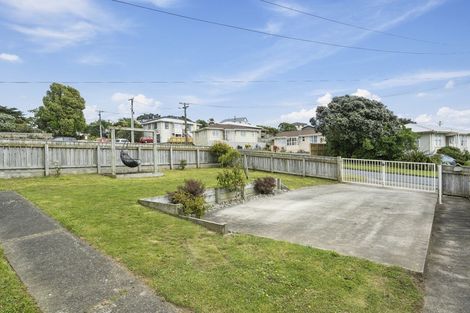 Photo of property in 11 Tuki Street, Titahi Bay, Porirua, 5022