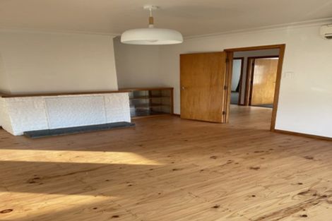 Photo of property in 35 Sandspit Road, Waiuku, 2123