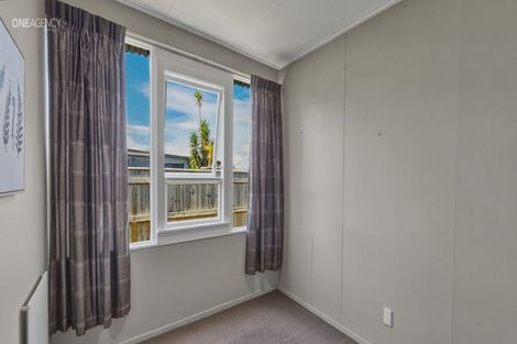 Photo of property in 10 Norton Street, Foxton Beach, Foxton, 4815