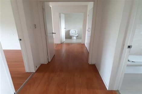 Photo of property in 57 Wilsher Crescent, Henderson, Auckland, 0612