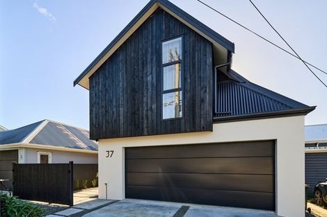 Photo of property in 37 Forres Street, Seatoun, Wellington, 6022